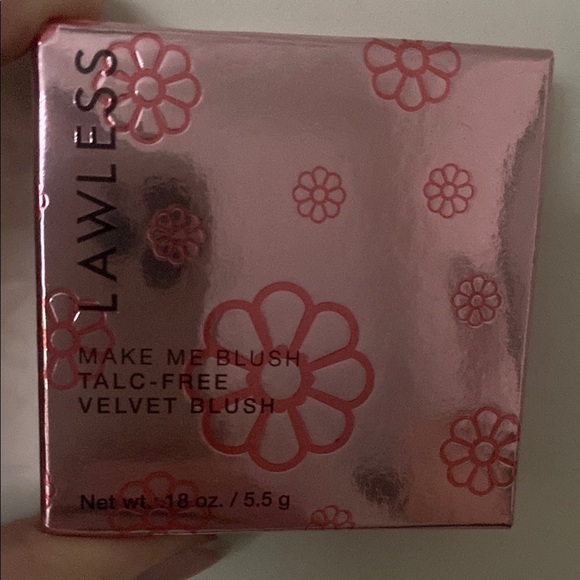 Lawless Make Me Blush Velvet Blush - Daisy Pink - Picture 2 of 3